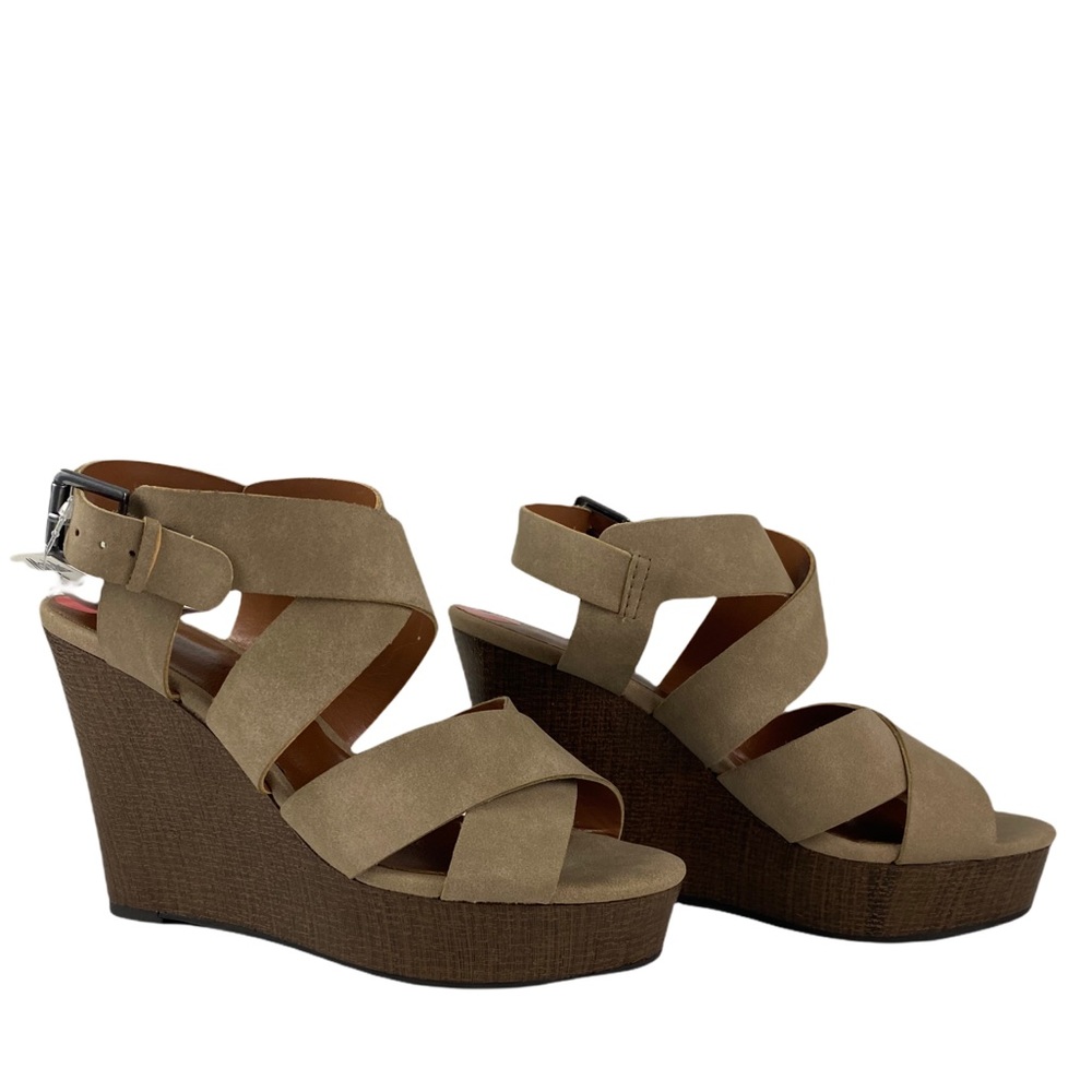 INDIGO RD. NWT Strappy Sandal